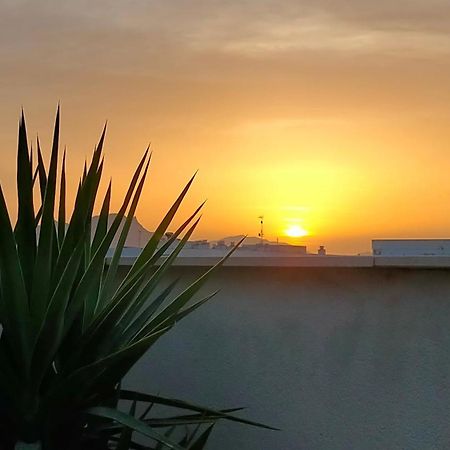 Atico Duplex Con Gran Terraza Por Habitaciones Dénia Extérieur photo